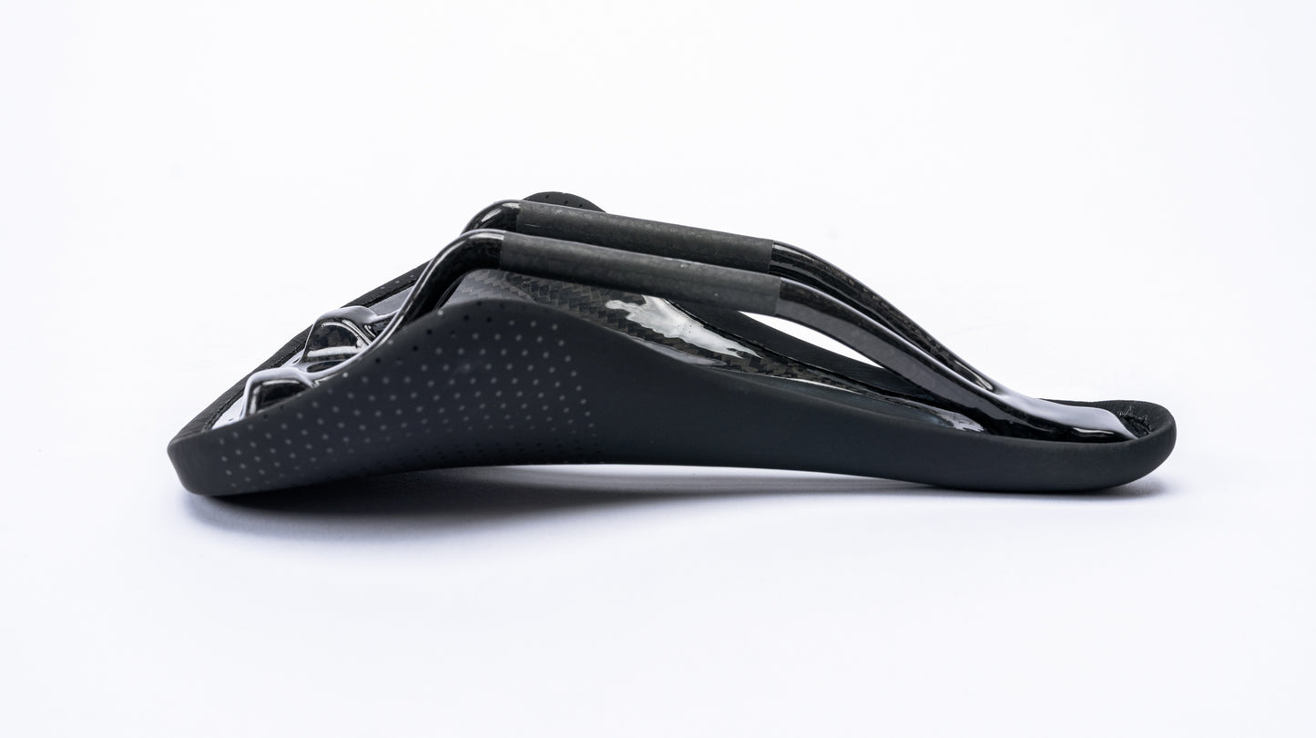 EPIC Carbon Saddle SuperLite